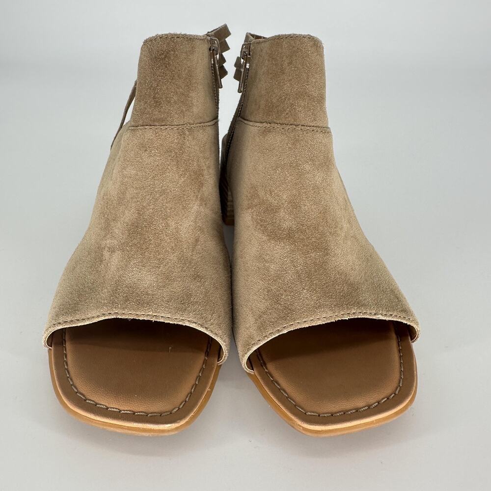 boc Shoes Womens Size 8M Taupe Suede Leather Peep Toe Block Heel Sandals Zip - Picture 6 of 11